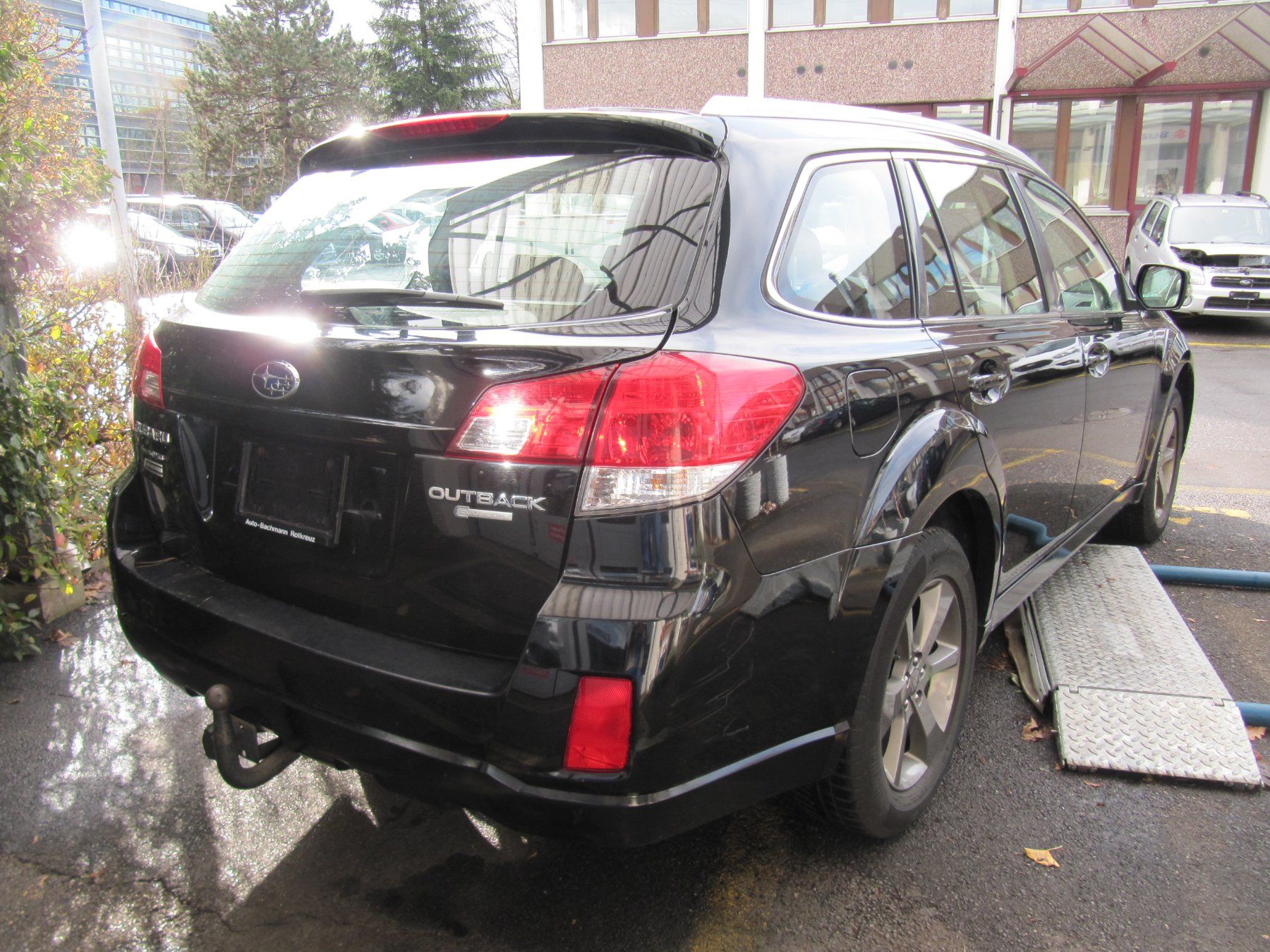 Subaru Automobili: Subaru Outback Limited – Usato da Rotkreuz venduto da auto-bachmann 8