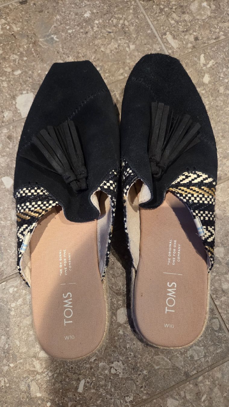 Toms Scarpe da donna: TOMS Pantolette Damen Gr. 42 – Usato da Berikon venduto da alko93