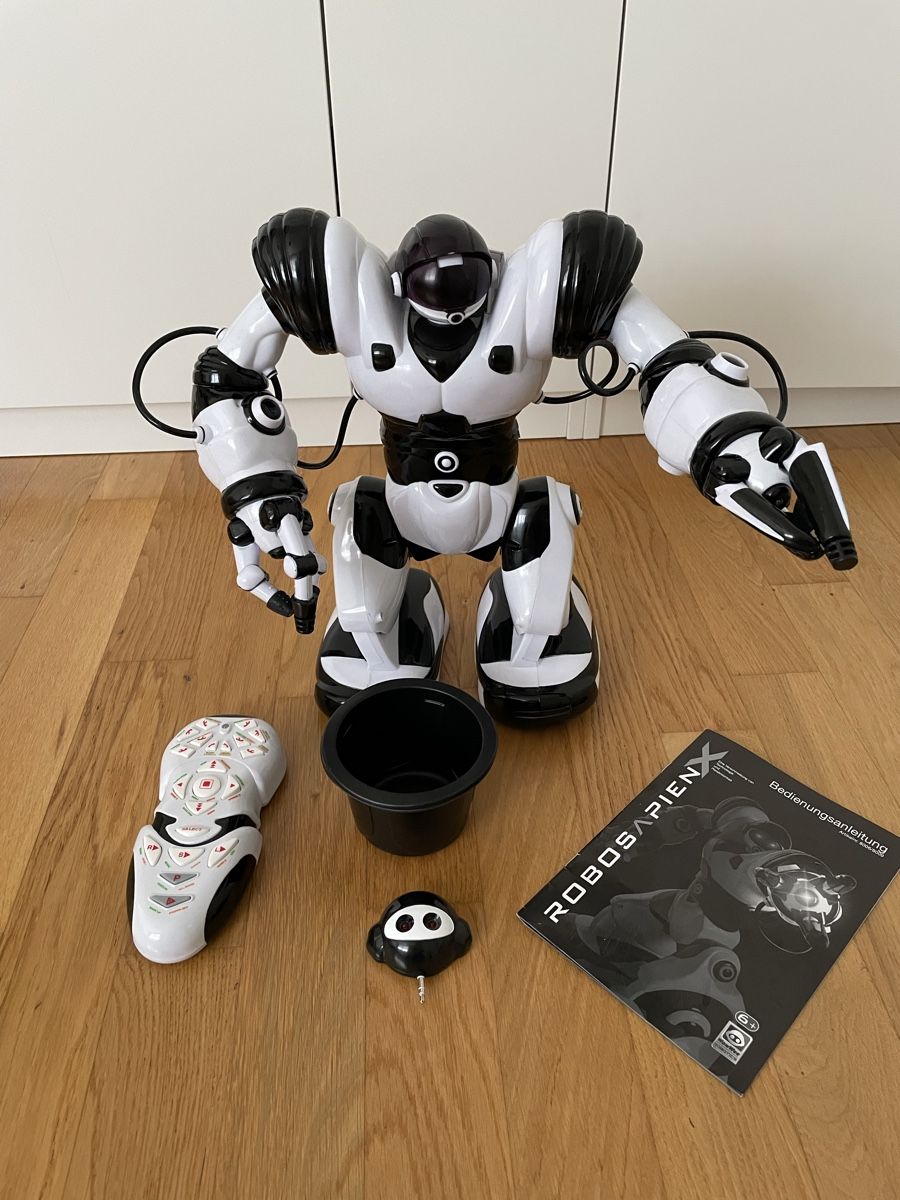 Giocattoli: Robosapien X 8006/8009 – Usato da Arni AG venduto da Lorelai80