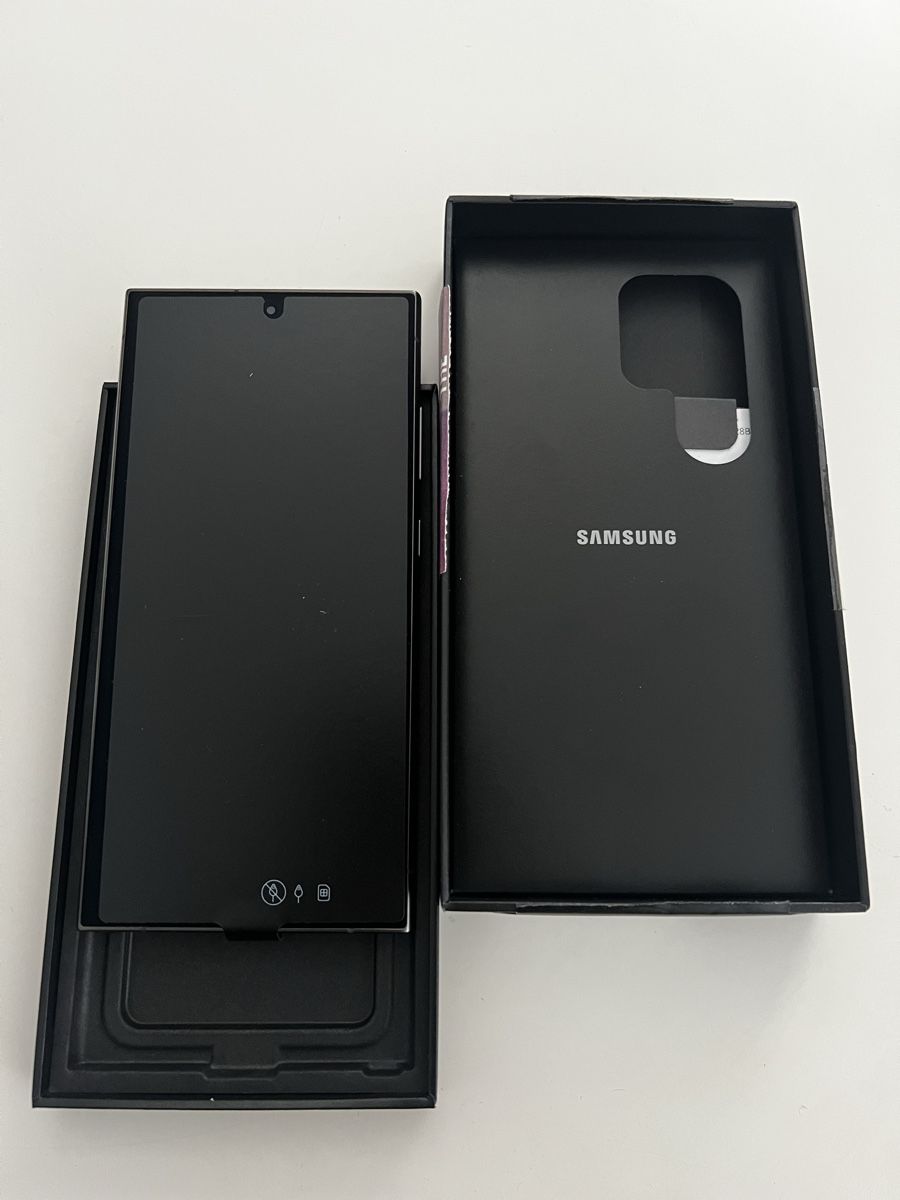 Samsung Portables: Samsung Galaxy S24 Ultra Neu – Neuf avec emballage d'origine à Ehrendingen par melli_m