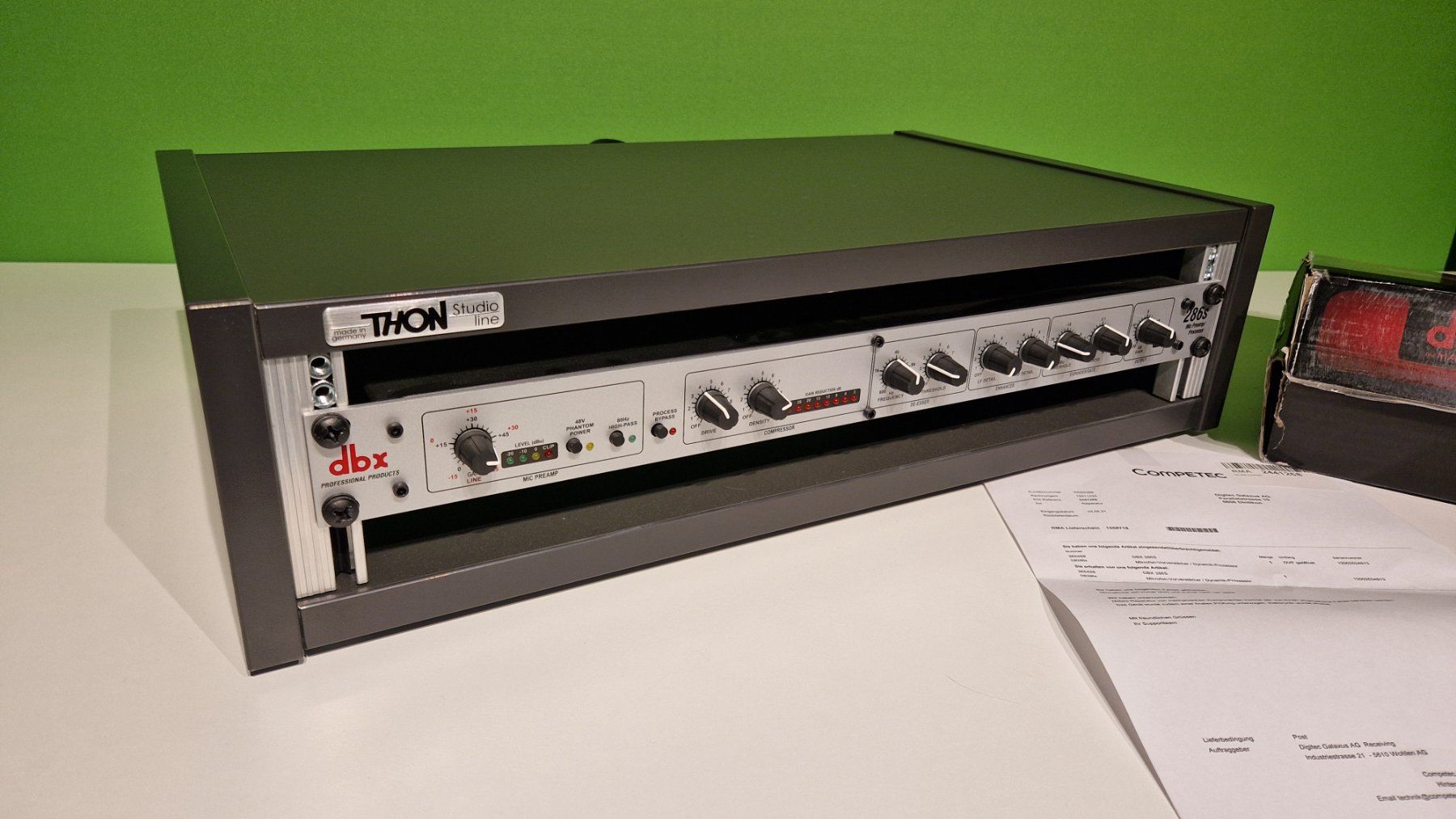 Dbx Amplificatori: 2× dbx 286s Preamp/Processor inkl. Thon Rackcase – Usato da Schwarzenegg venduto da hamsta93