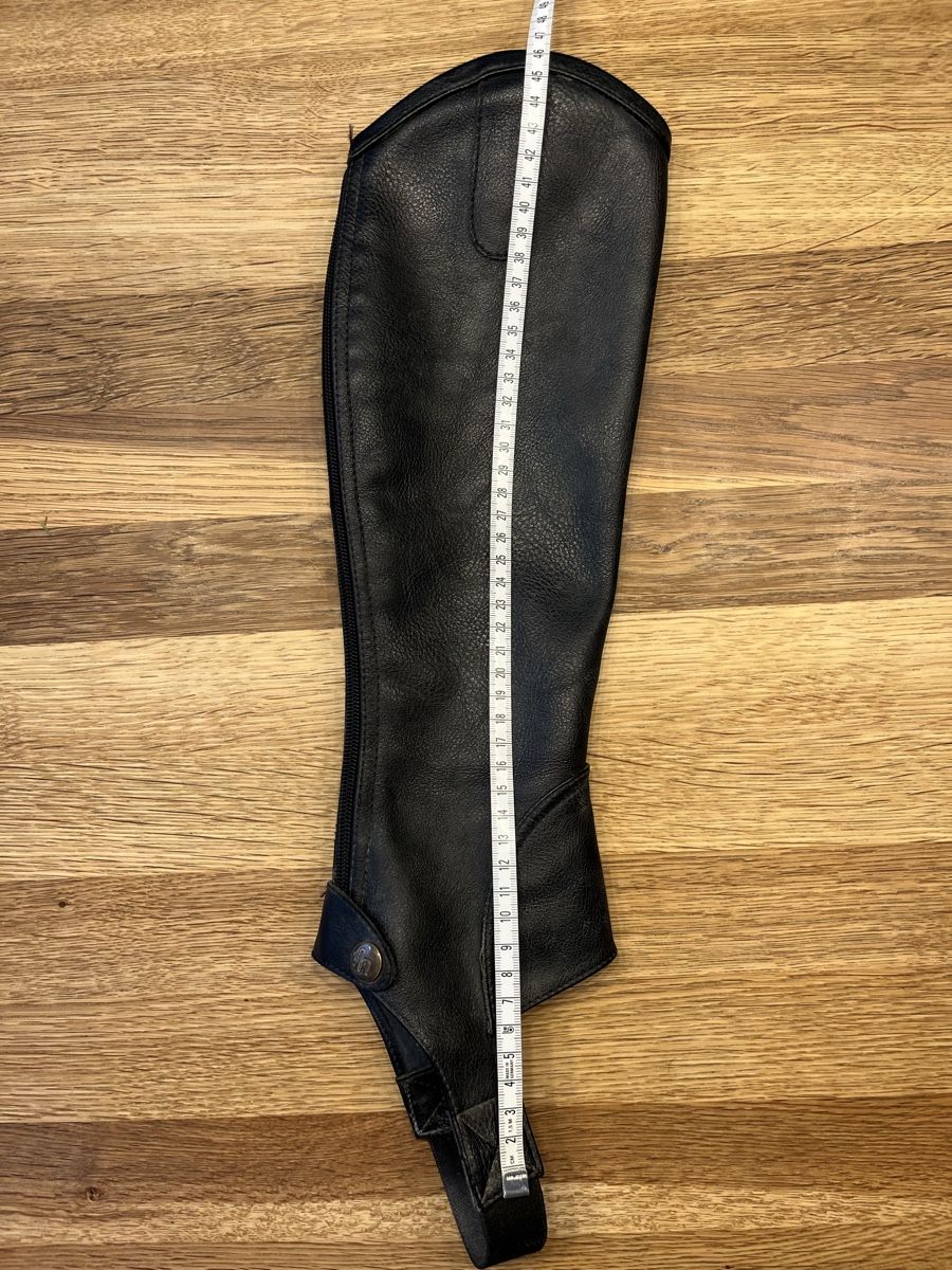 Stinchiere & Fasciature: Schwarze Leder Chaps / Stiefelschäfte - Top! – Usato da Wimmis venduto da Sylsd 6
