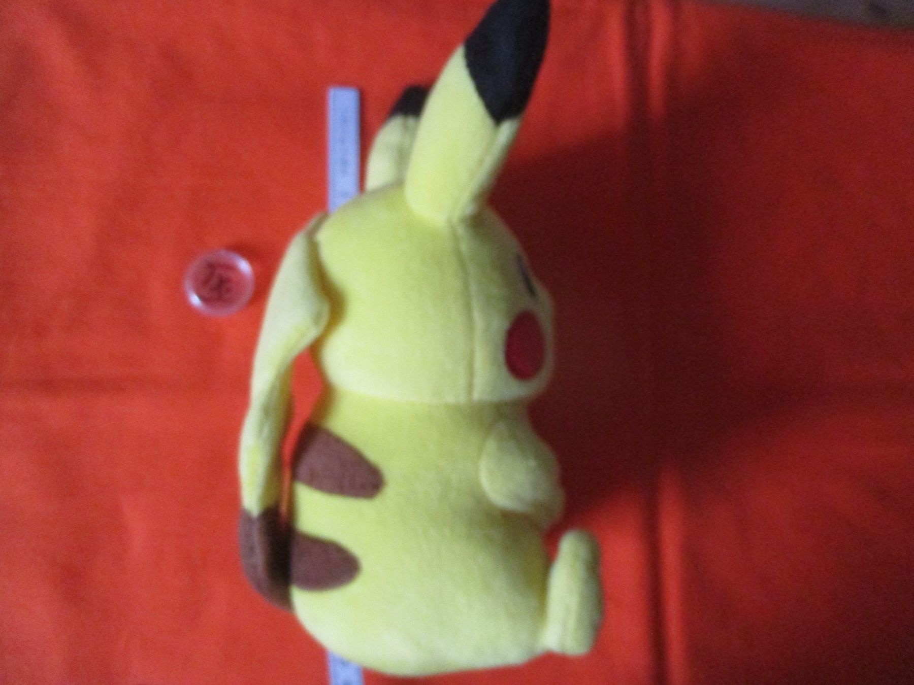 Pokémon Giocattoli: Pokemon Pikachu Plüschfigur – Usato da Birsfelden venduto da alles-muss-raus 1
