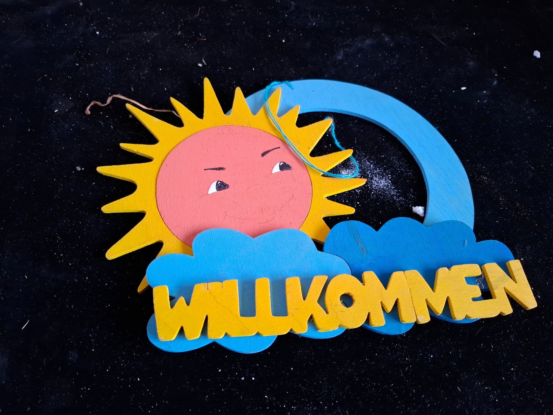 Toutes les décorations: Holzschild "Willkommen" mit Sonne – D'occasion à Schönholzerswilen par clyde123