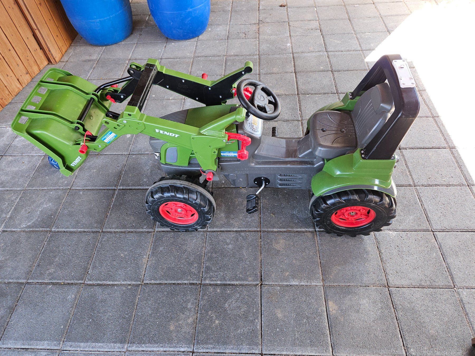 Fendt Veicoli per bambini: Kindertrett Traktor Fendt – Usato da Recherswil venduto da hubelmatt 3