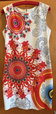 Sommerliches Kleid mit Mandala Muster, Grösse M/LTop!
