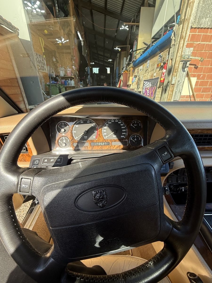 Daimler Autos: Jaguar Daimler – D'occasion à Döttingen par MARCOSA14 8
