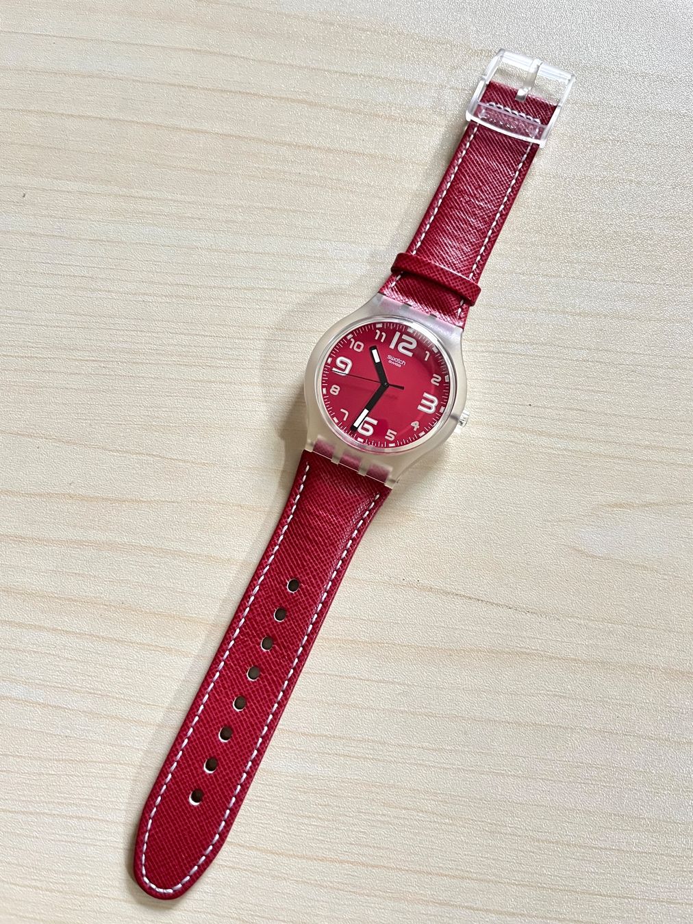 Swatch Orologi: Rote Swatch Uhr - Zeitlos, stylisch, auffällig – Usato da Grenchen venduto da chththl 1