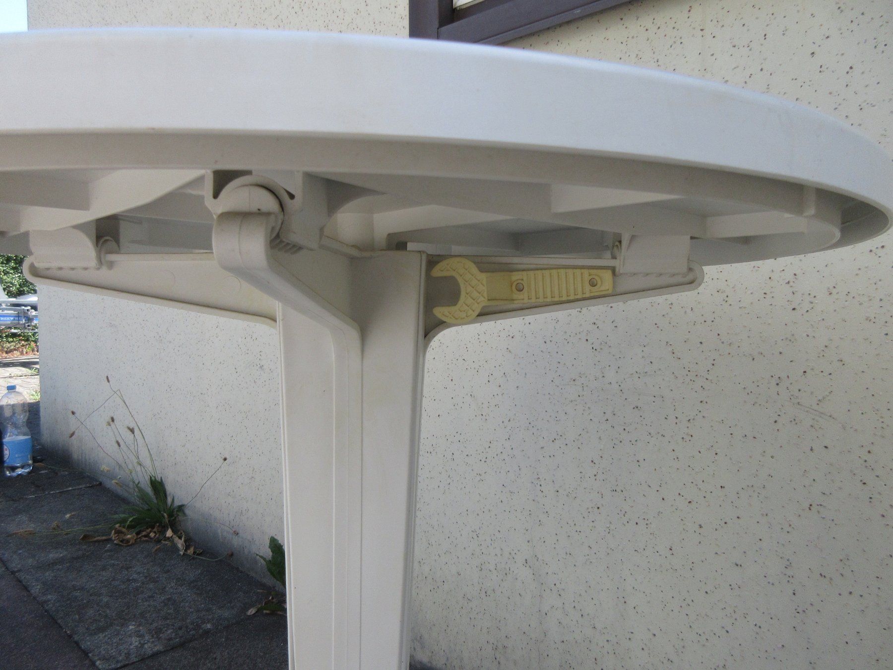 Tavoli: Balkon/Gartentisch – Usato da Kaisten venduto da renault015 3
