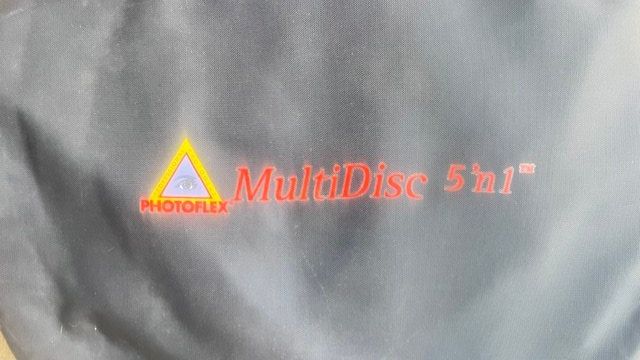 Labor & Dunkelkammer: LiteDisc / Photoflex 42" Soft Gold White – Gebraucht aus Zürich von daisydogs666