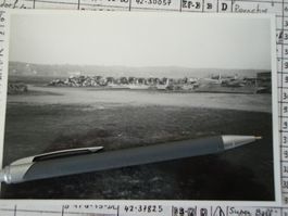 Flugplatz Dübendorf 1945 Altmetall zerlegter Bomber B - 24