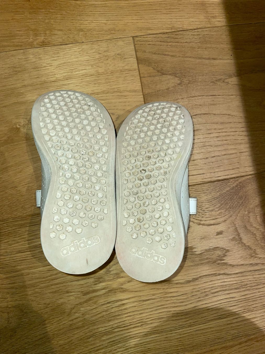 Adidas Scarpe per ragazze: Adidas Kinder Schuhe – Usato da Fislisbach venduto da arse 4