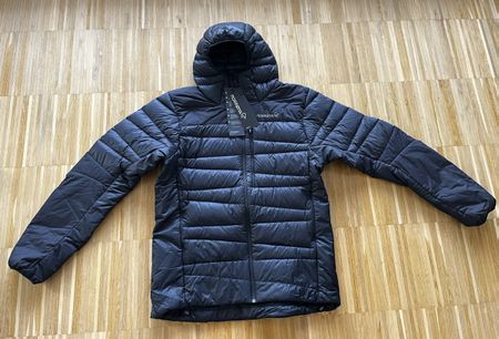 Norrona Falketind Down Hood Jacke Gr. L Neu