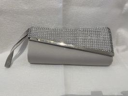 Clutch silberfarben mit Strass-Optik