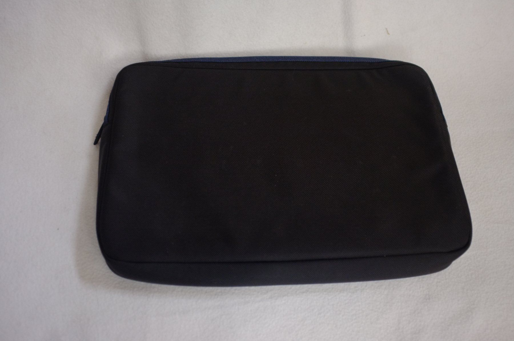 Tumi Borse: Tumi computer sleeve – Usato da Ennenda venduto da HOLMEX