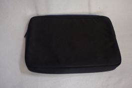 Tumi computer sleeve
