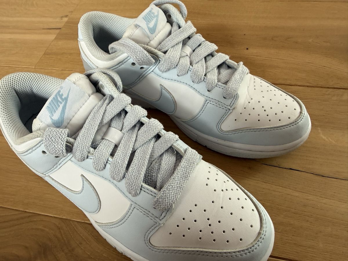 Nike Chaussures hommes: Nike Sneaker DUNK LOW - white/glacier b – D'occasion à Uttigen par snaky01 1