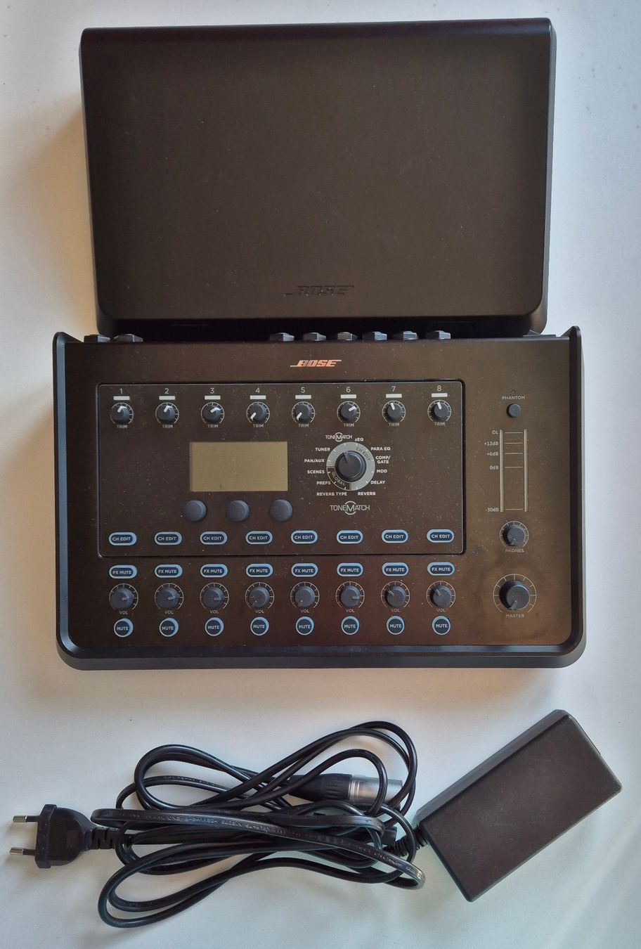 Bose Console di mixaggio: Bose Mixer T8SD – Usato da Emmenbrücke venduto da Berlina
