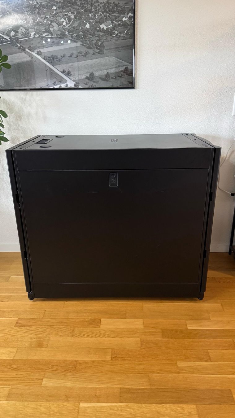 Apc Racks & Cavalletti: Rack - APC NetShelter (SX Cabinet) – Nuovo (secondo la descrizione) da Henggart venduto da Welcome04 5