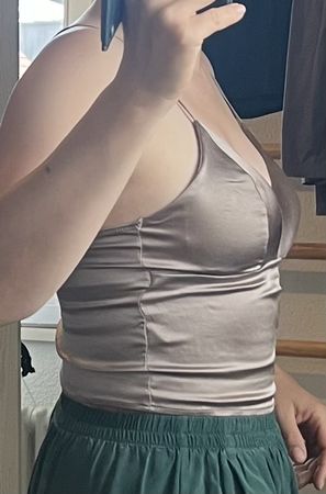 Feminines Satin Top mit Spaghettiträgern * Satin Top
