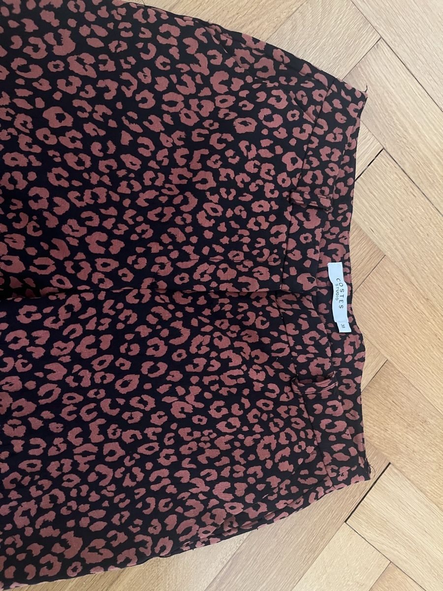 Hosen: Damen Businesshose Leo-Muster 38/M – Gebraucht aus Olten von lcs_2sdk 2