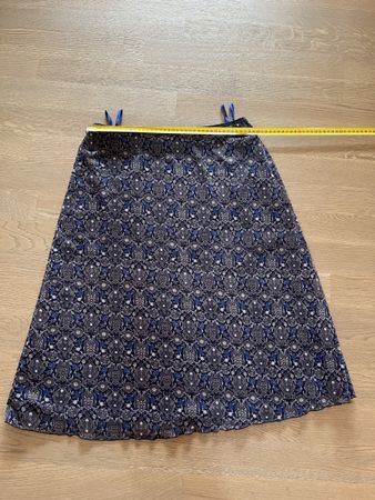 Sommerrock Gr. 42 von Biaggini - Dunkelblaues Muster!