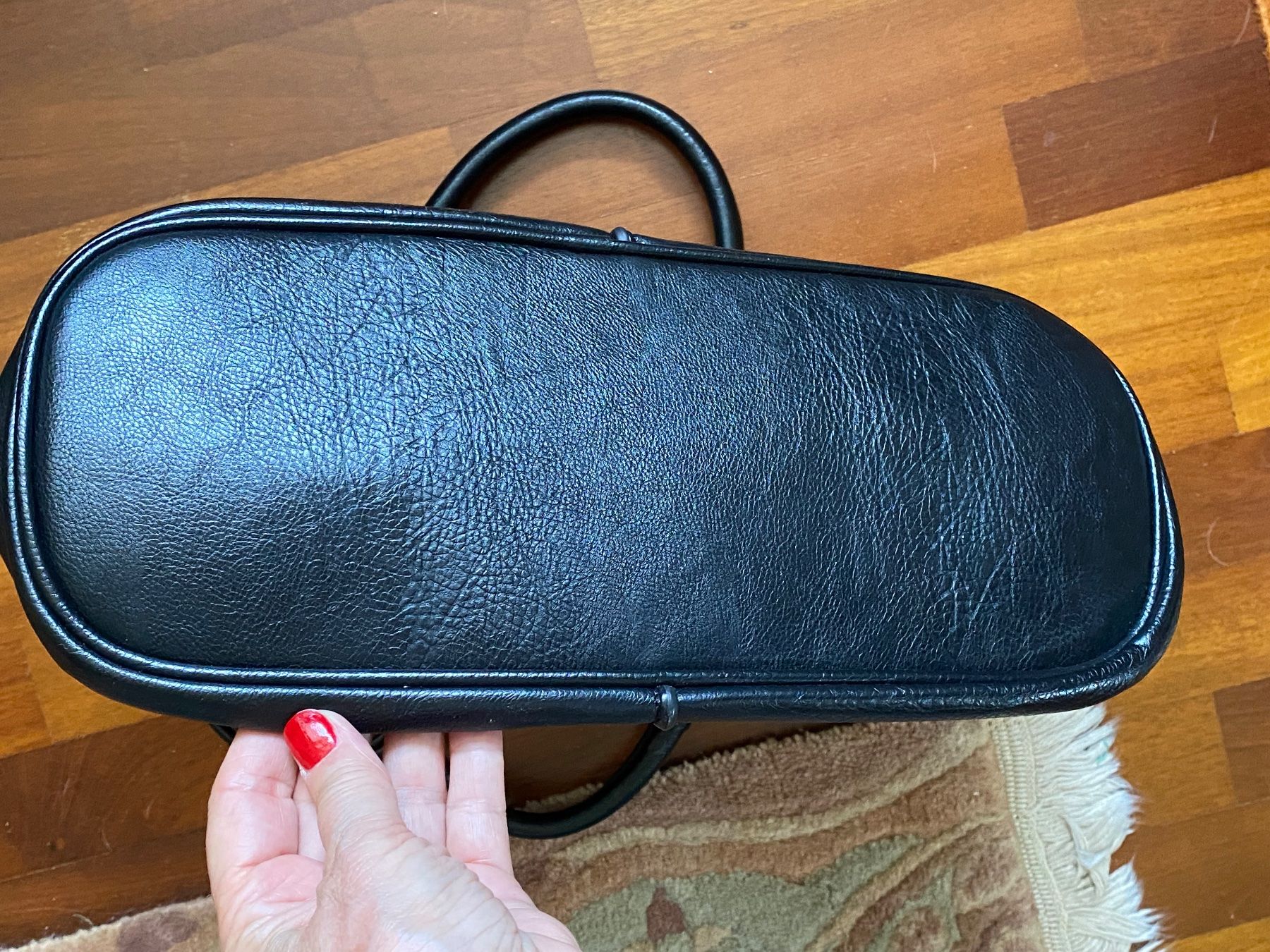 Borse da donna: Schwarze geräumige Damentasche Shopper – Nuovo (secondo la descrizione) da Besazio venduto da lionheart63 6