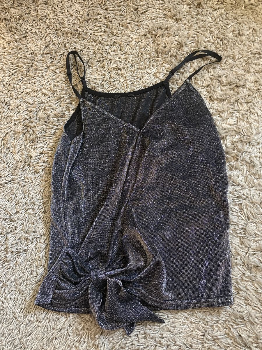 Lotti di vestiti: Lot de 5 tops  – Usato da Mont-sur-Lausanne venduto da Julie_cty 1