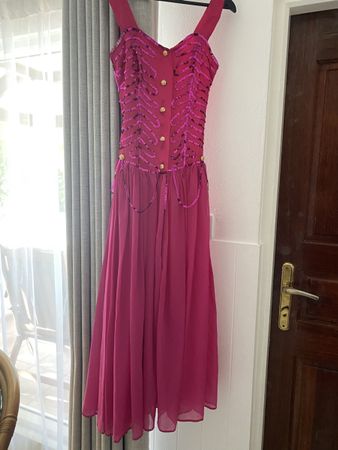 Magnifique robe neuve Envoi possible/Versand möglich