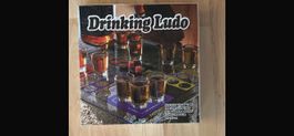 Drinking Ludo Spiel Brettspiel mit 4 Schnapsgläsern neuwerti