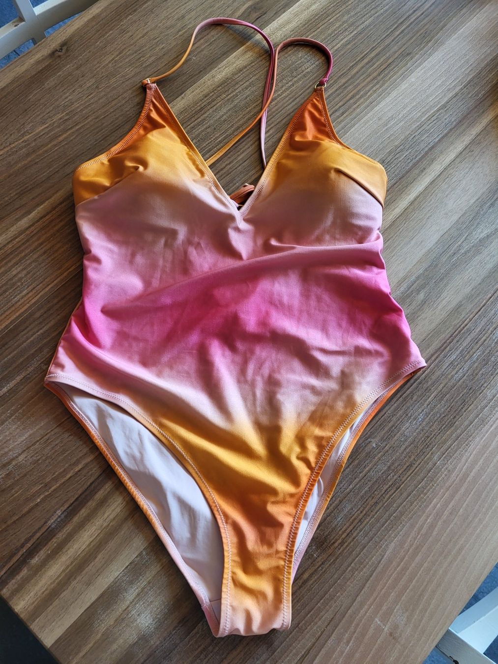 H&M Maillots de bain & Bikinis: Badekleid Gr 44 – D'occasion à Matt par Pippilotta05