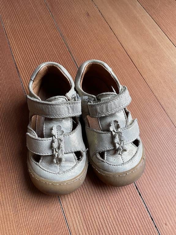 Scarpe per ragazzi: Froddo Sandalen 22 – Usato da Olten venduto da Lotta_88