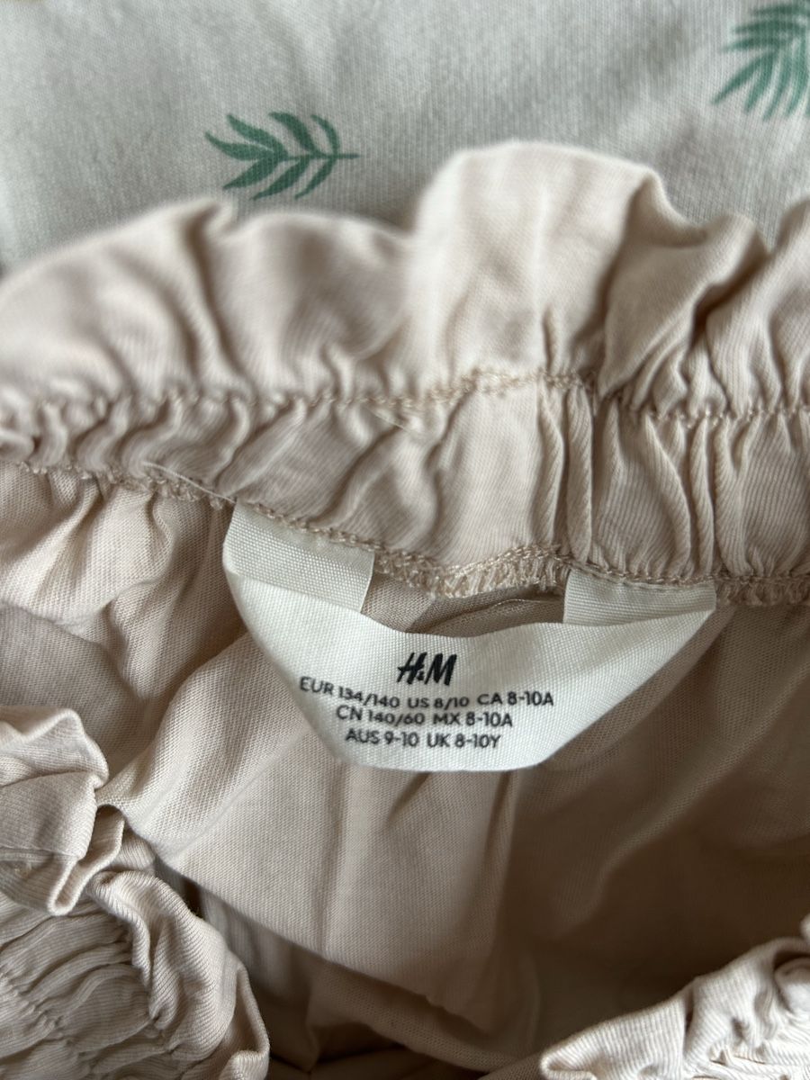 H&M Lotti & Set di vestiti: 134/140 - Mädchen - Safari Set H&M – Usato da Neftenbach venduto da joell01 6