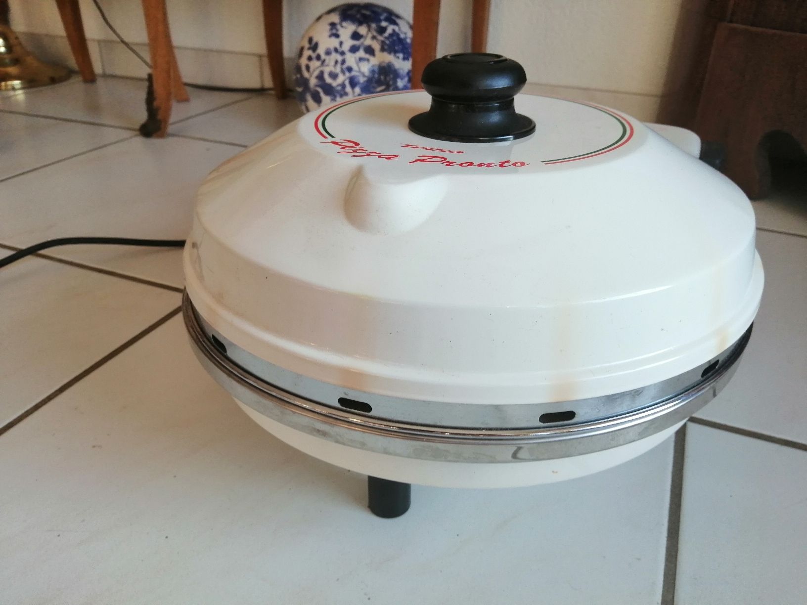 Trisa Elettrodomestici da cucina: Trisa Pizzaofen neuwertig – Usato da Wettingen venduto da zadina39 3