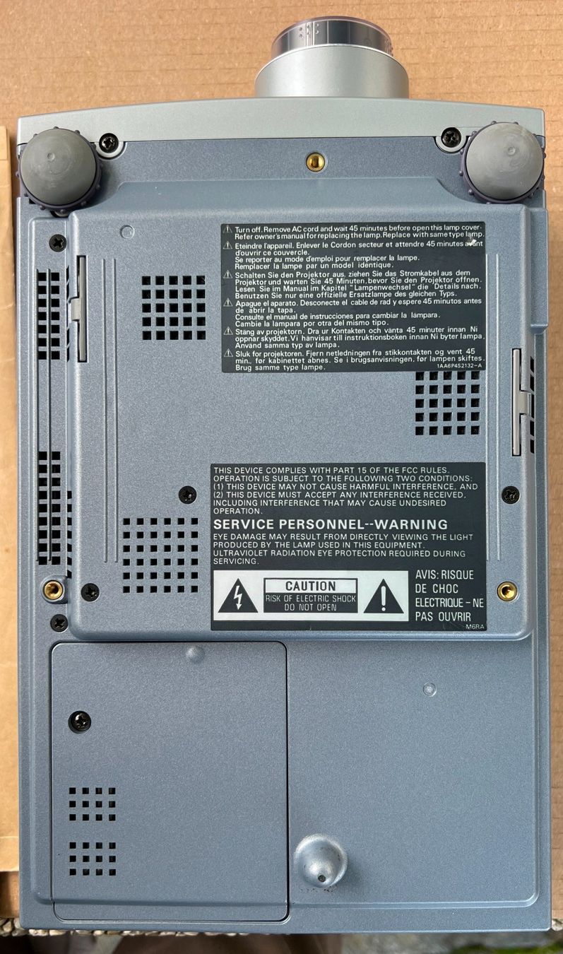 Canon Videoprojektoren: Canon LV-7105E Multimedia-Projektor – Gebraucht aus Lodrino von Stema 2