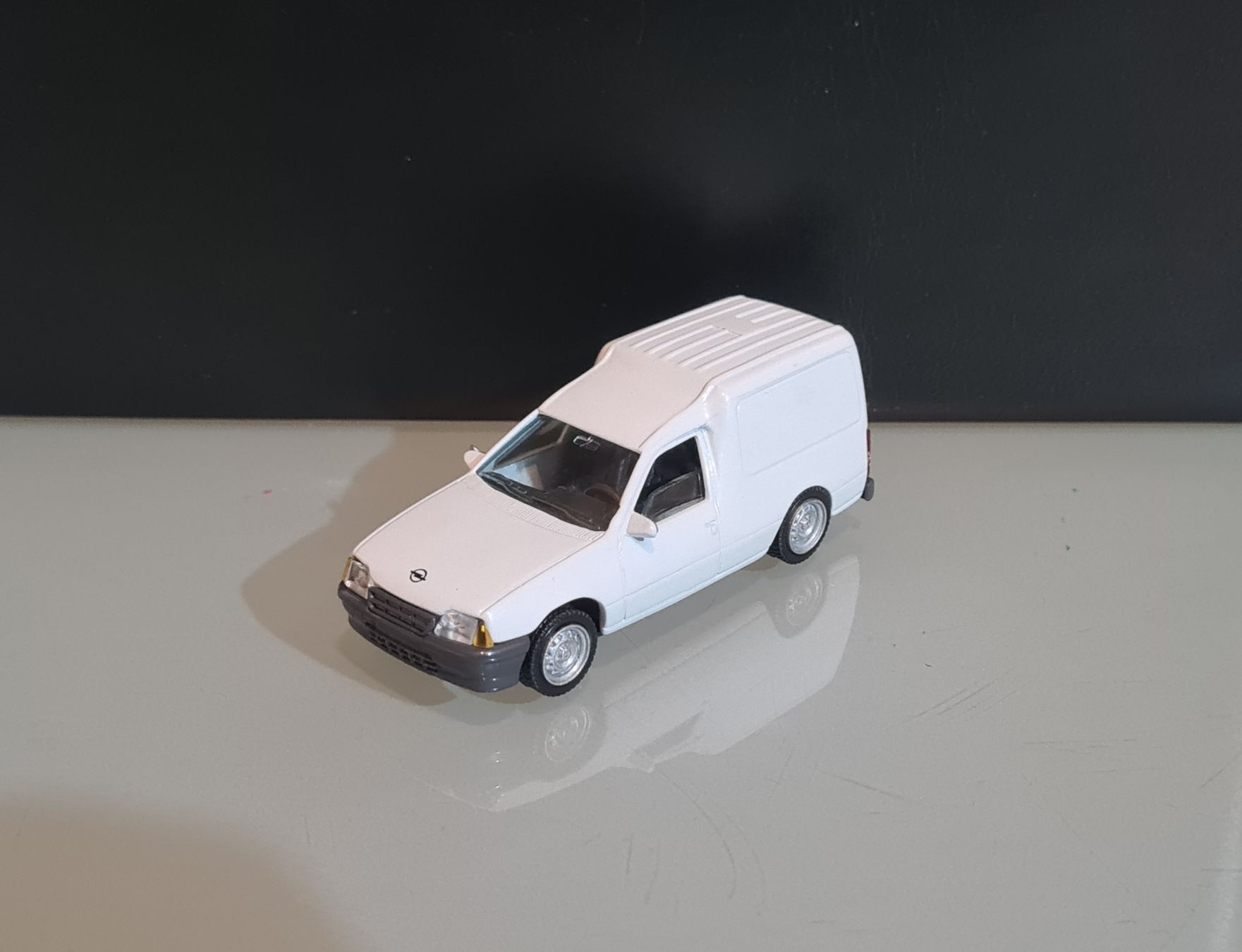 Opel Modellini d'auto: AHC Models Opel Kadett Combo Nr.450 – Usato da Uetendorf venduto da myhome12