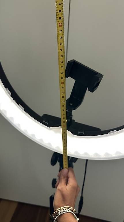 Lampade: Neewer ring light professionale  – Usato da Castagnola venduto da ste_w6fj 4
