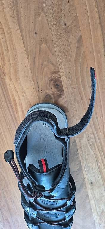 Schuhe für Jungen: Neuwertige Trekking Sandale – Gebraucht aus Schmerikon von kidmann 4