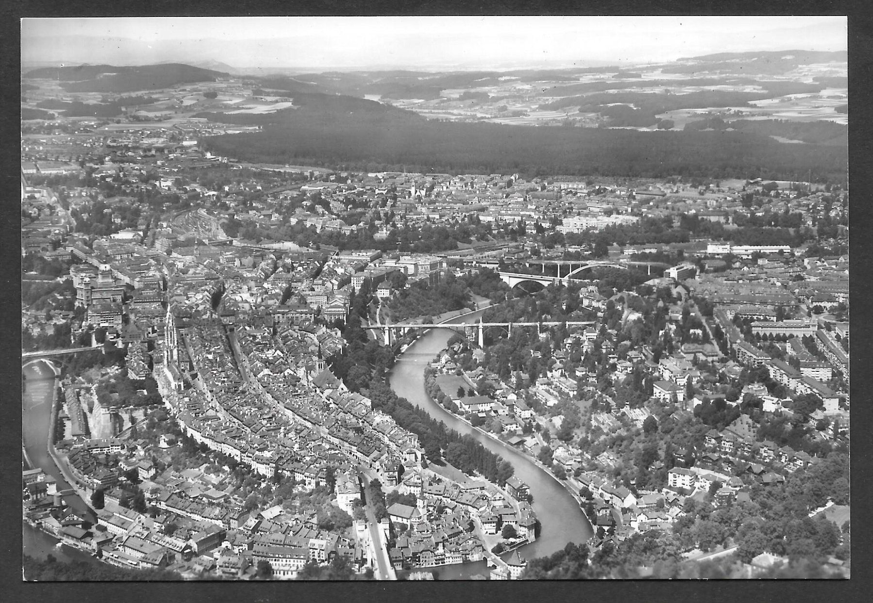 Cartoline postali: Bern Fliegeraufnahme Altstadt – Usato da Olten venduto da clotaldi
