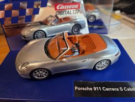 Carrera Digital 132 Porsche 911 Carrera S Cabriolet silber