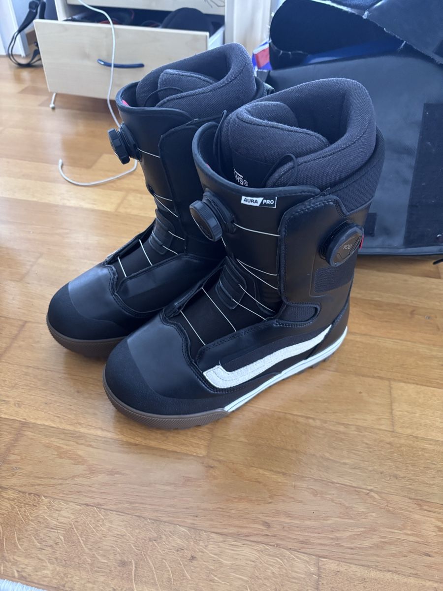 Vans Scarpe da uomo: Vans Aura Pro Snowboard Boots (Neu) – Nuovo e nell'imballaggio originale da Oberkirch LU venduto da mri_8qpz