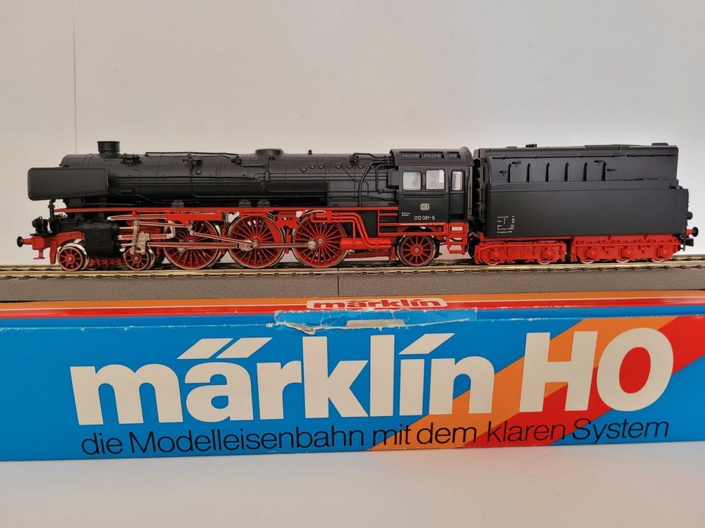 Locomotive Märklin HO HAMO 8310    BR 012 081-6  DB 1