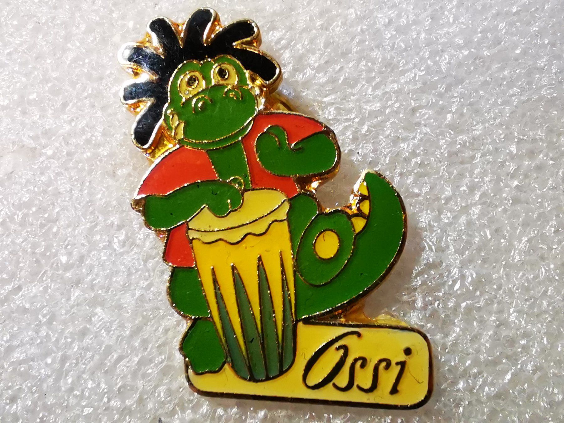 Placchette & Badge: Ansteckpin 25: Ossi – Usato da Oppligen venduto da Pin-Fall-Shop