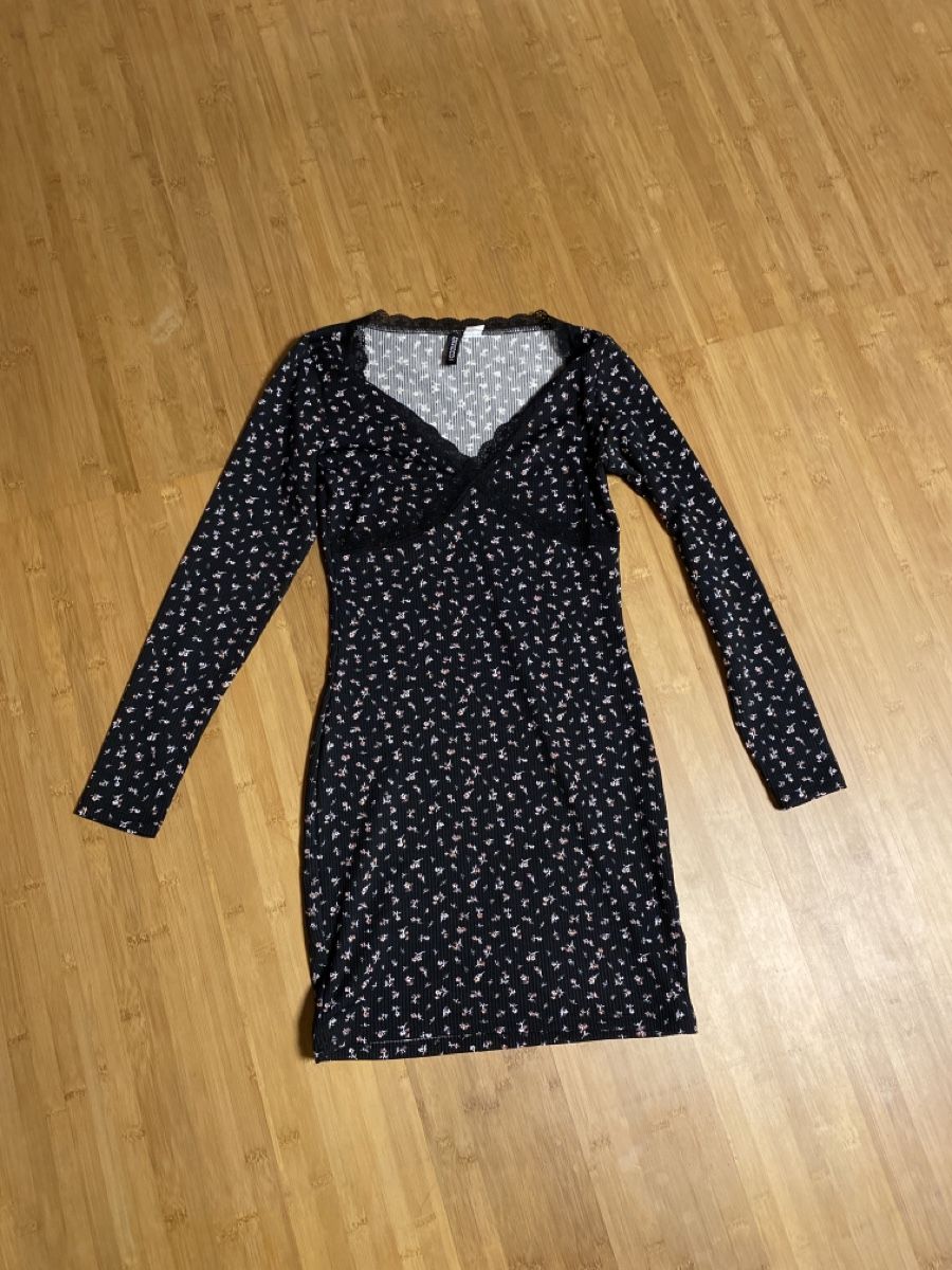 H&M Vestiti: Damen Kleid Grösse S H&M – Usato da St. Gallenkappel venduto da Gedimino