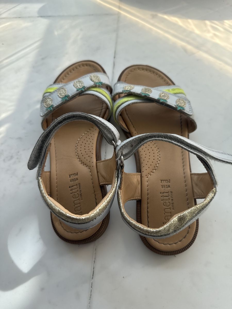 Schuhe für Mädchen: Dianetti Sandalen Mädchen Grösse 36 – Gebraucht aus Hergiswil NW von Mroizo8 1