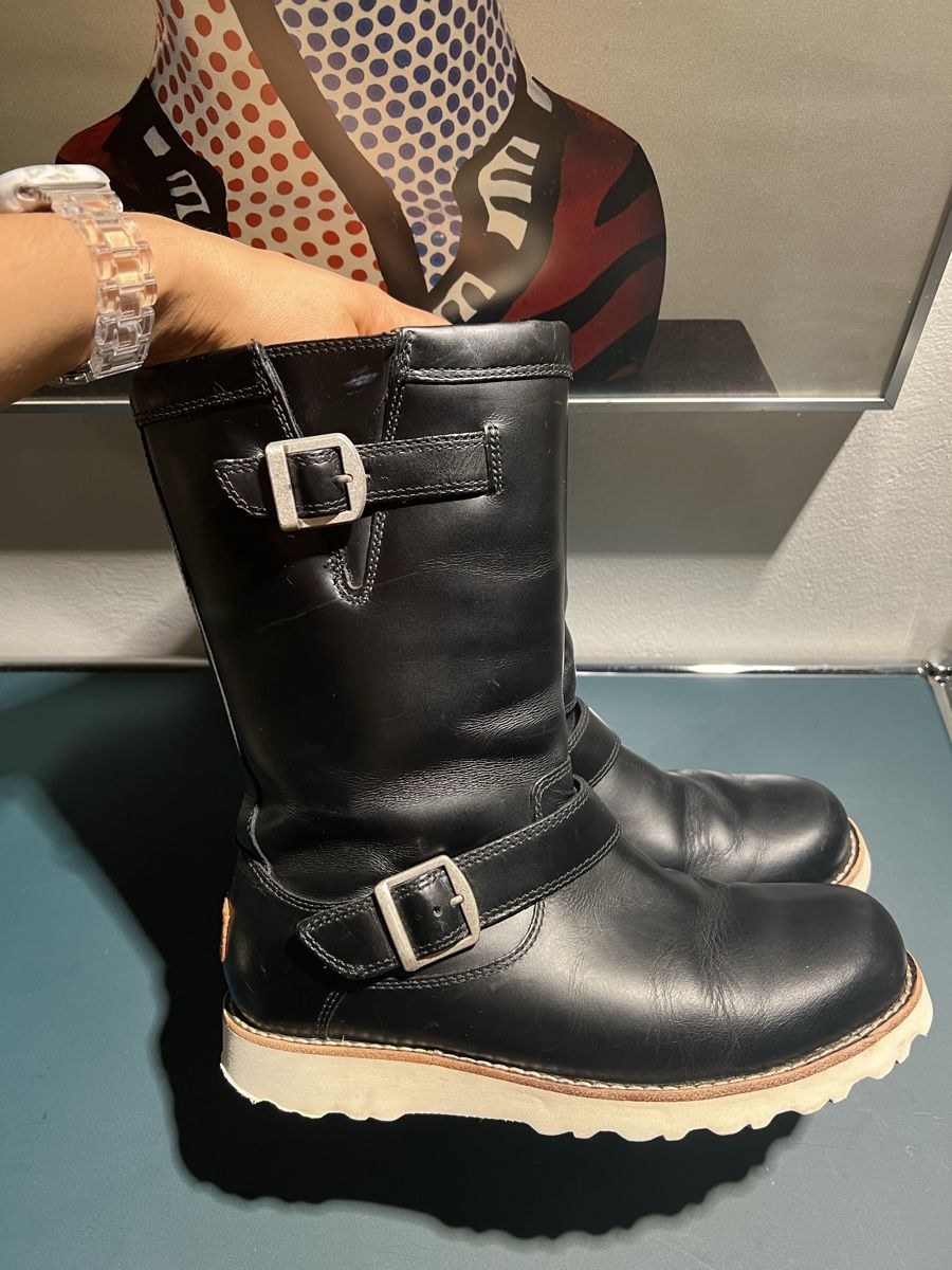 Ugg Scarpe da uomo: Leder  Ugg Boots 39.5 – Usato da Dietikon venduto da k.mirella