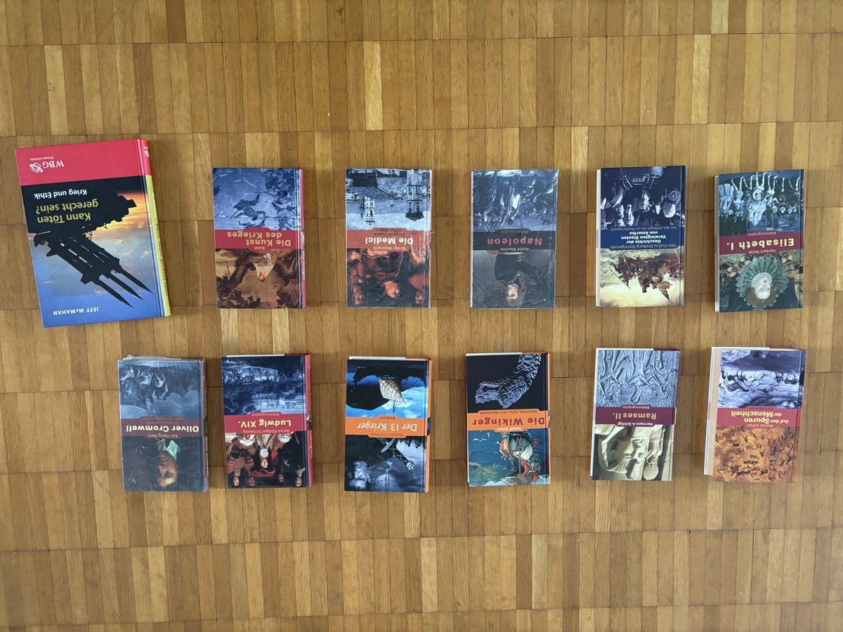 Bücher: 13 Geschichtsbücher guter Zustand – Neu (gemäss Beschreibung) aus Urdorf von Ark_k58m