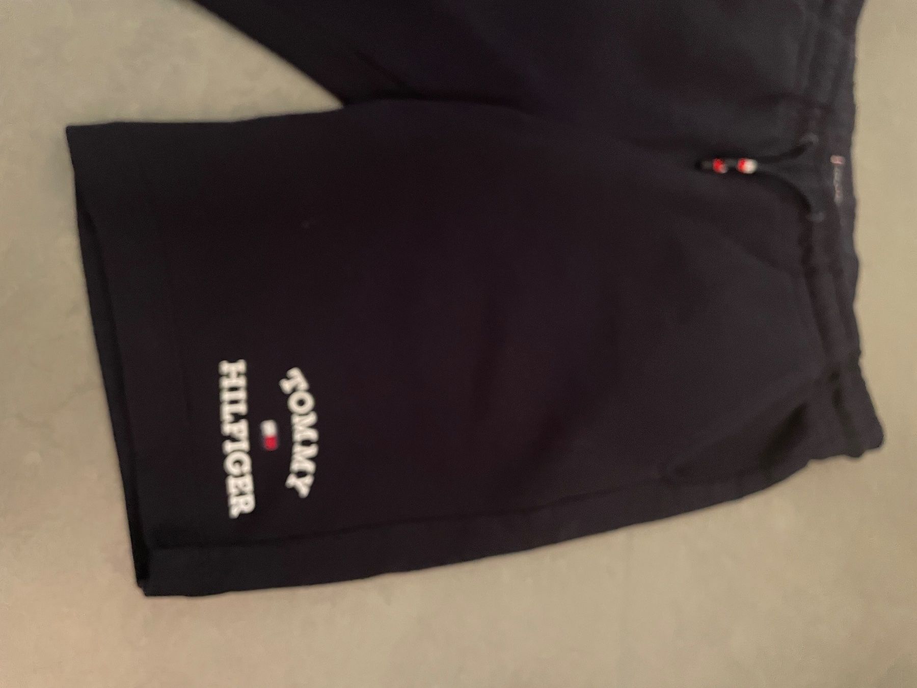 Tommy Hilfiger Pantaloni: Tommy Hilfiger Hose – Nuovo (secondo la descrizione) da Zürich venduto da Ivona3 1