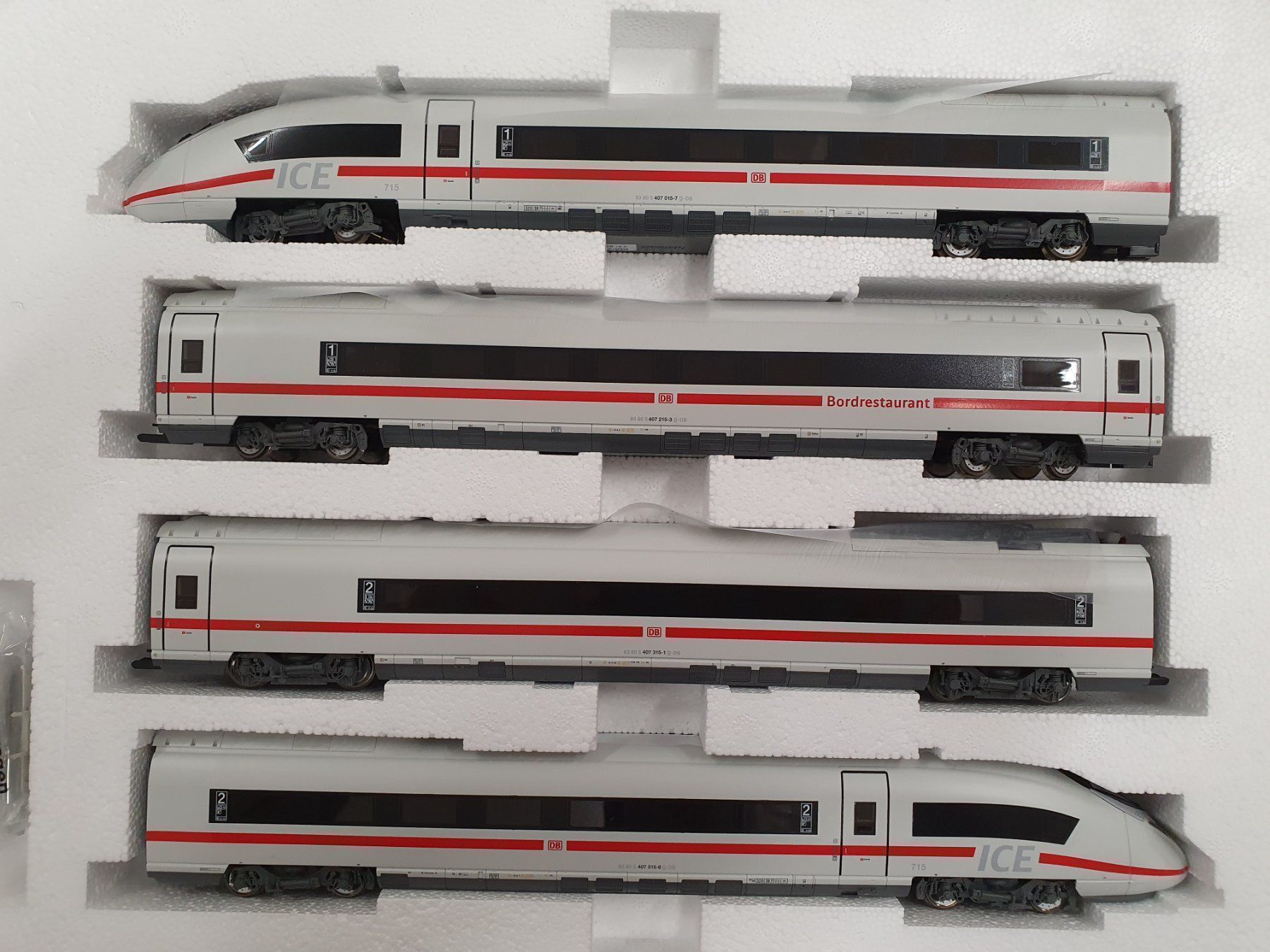 Fleischmann Modellini di ferrovie: Fleischmann 448071 DB BR407 Triebzug kpl – Nuovo e nell'imballaggio originale da Würenlos venduto da juruth 1