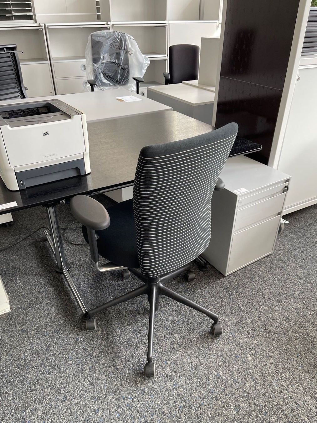 Vitra Sedie: Vitra Bürostuhl Lieferung Gratis – Usato da Thun venduto da Thuno6 7